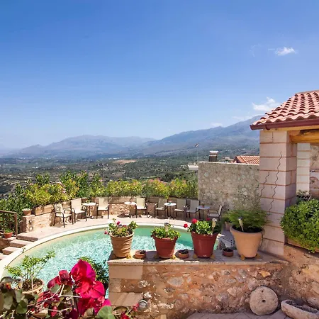 Hotel apartamentowy Traditional 4*